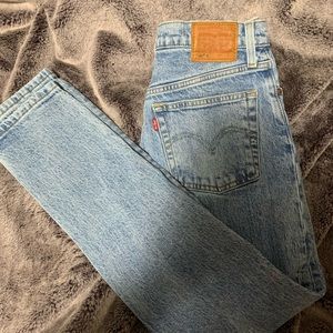 Levi’s 501 skinny jeans. Size 25. Brand new without tags.